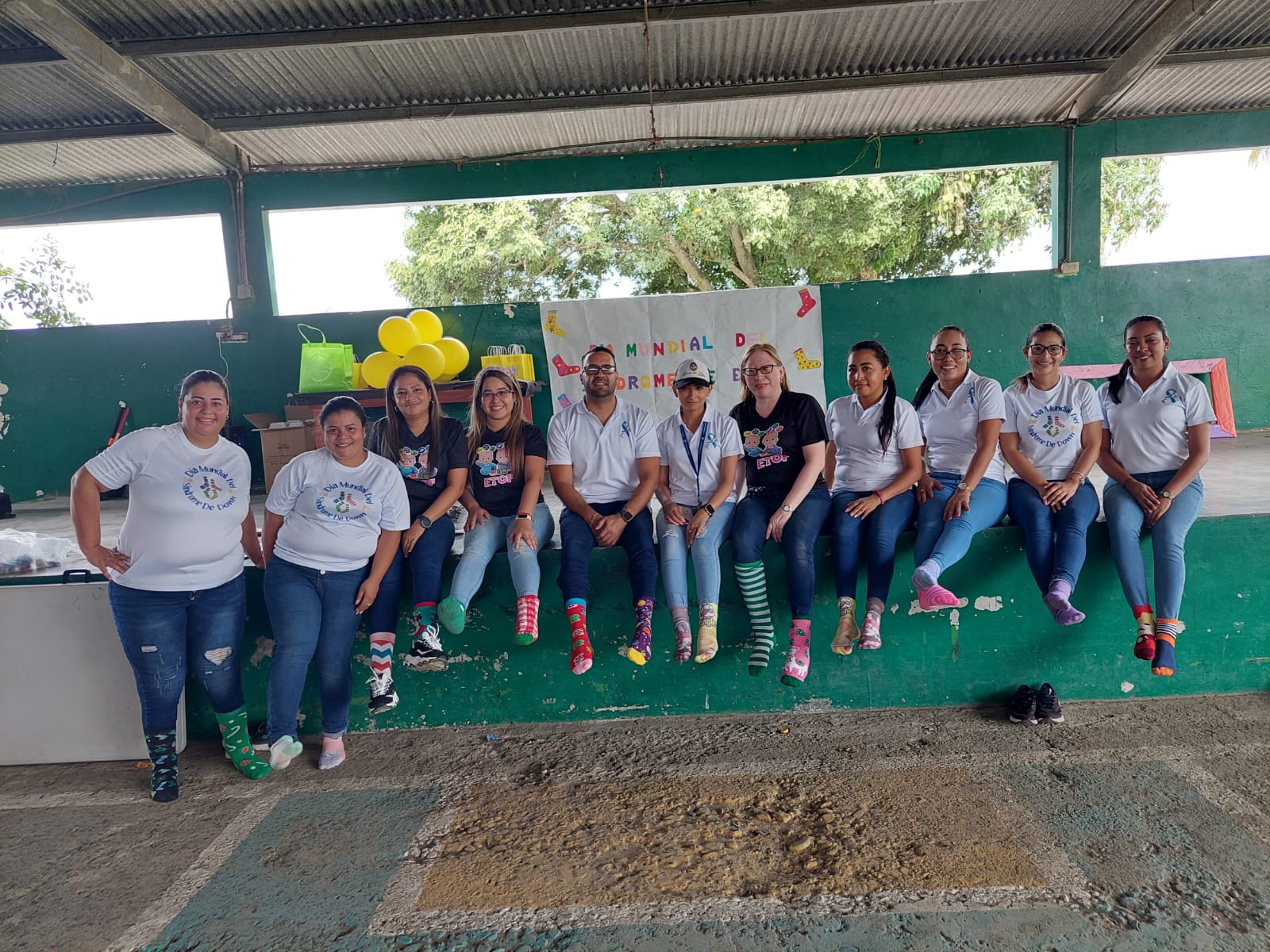 Familias de Bocas del Toro participan de Taller de Cuerdas