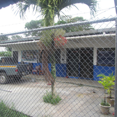r-8-8ddaaf4e275670ffb7d4d47967943da6.jpg