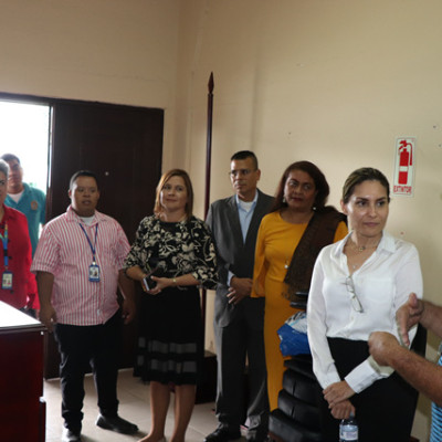 IMG_9565-b67f0a88d73cb28c2e7bd63108ee904c.jpg