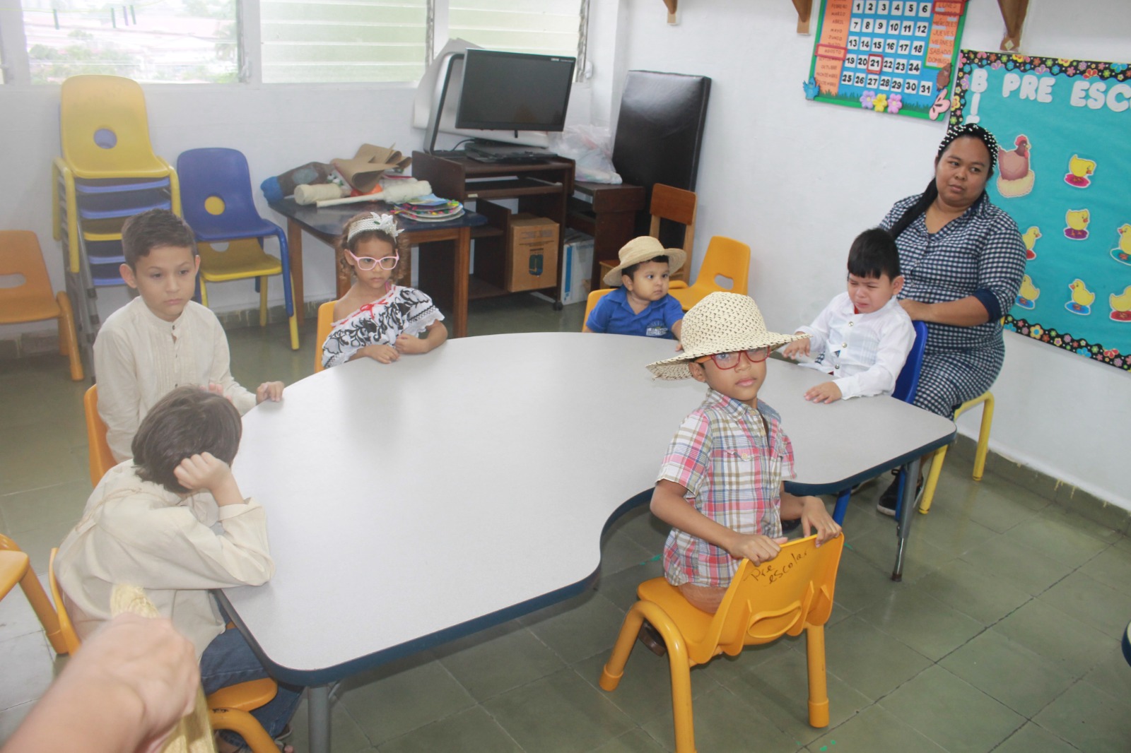 Escuela de Ciegos conmemora el Día Internacional del Folclore