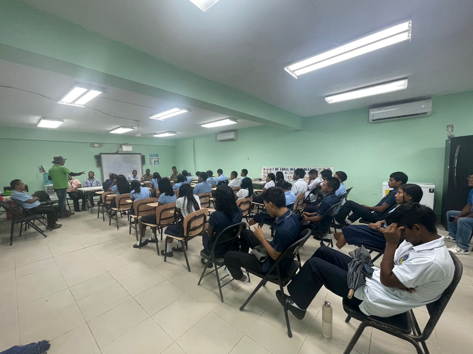 Orientan a estudiantes de Guna Yala en profesiones universitarias