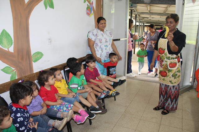 Promueven buenos hábitos alimenticios durante Día Nacional de la Salud