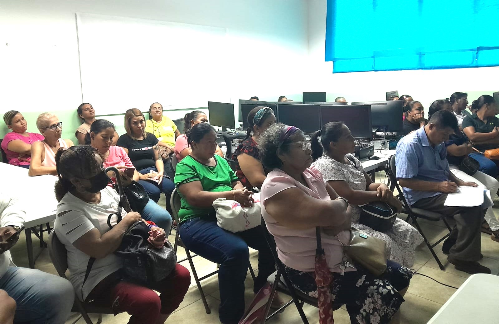 Orientan a padres de Tocumen sobre educación sexual y planificación familiar