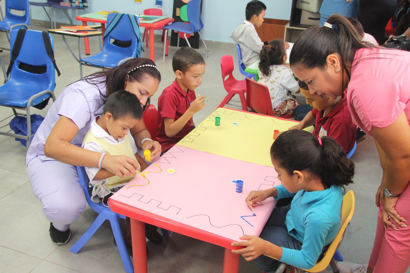 Escuela en Los Pozos de Herrera ejemplo de inclusión educativa