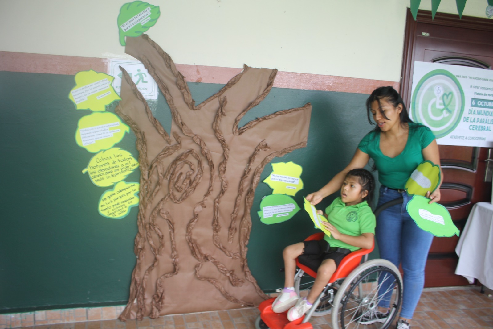 Comunidad educativa conmemora el día mundial de la parálisis cerebral