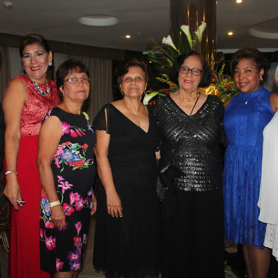 ee-11-512bcc4474e44f89146d2880dd6c25bb.jpg