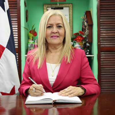 Profesor (a) Gloria H. de Hernández