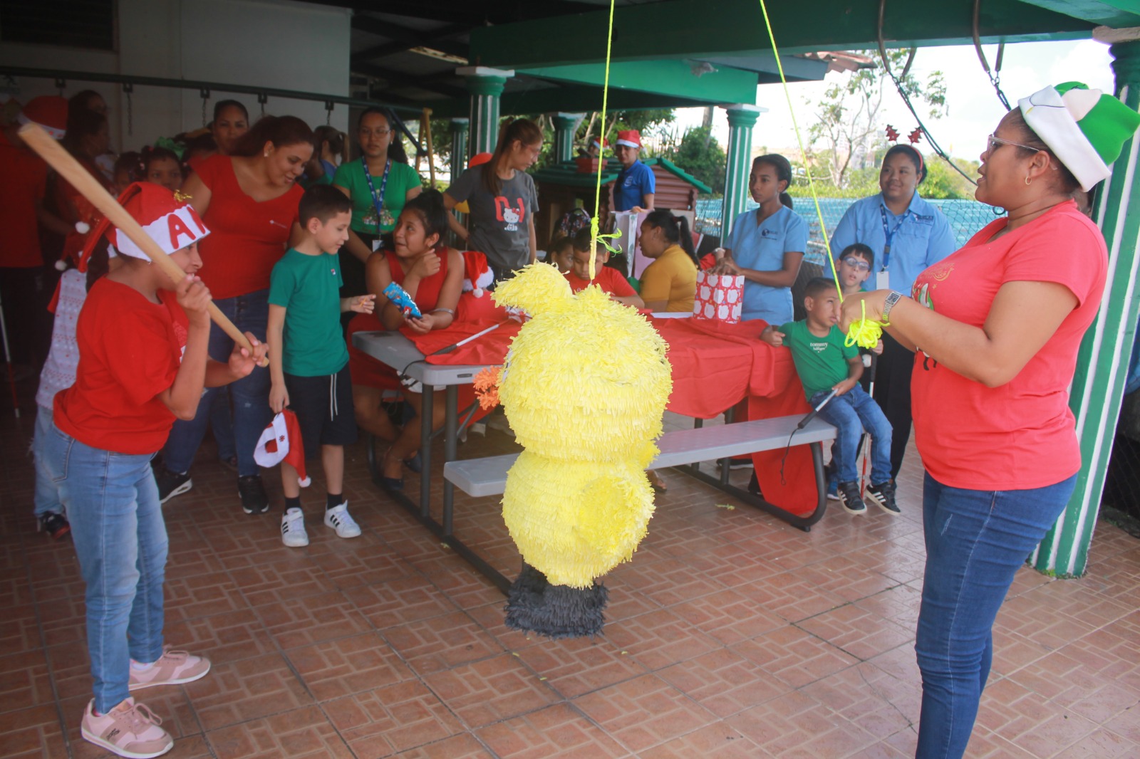 Escuela Nacional de Ciegos realiza fiesta de Navidad
