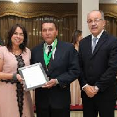 descarga-fde6ab7f71f2b4a6ee292adad150f945.jpg