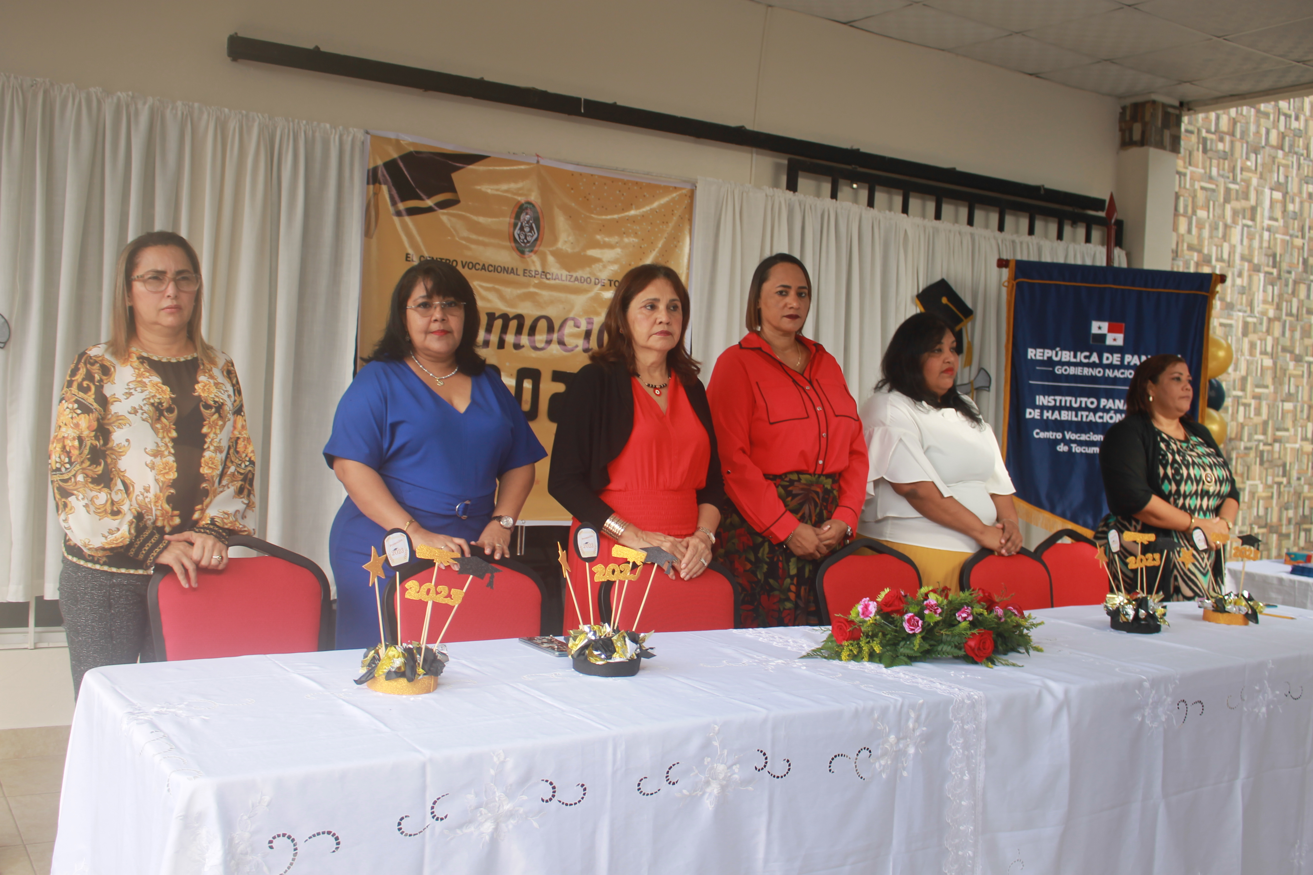 CEVET de Tocumen gradúa a estudiantes de CTI