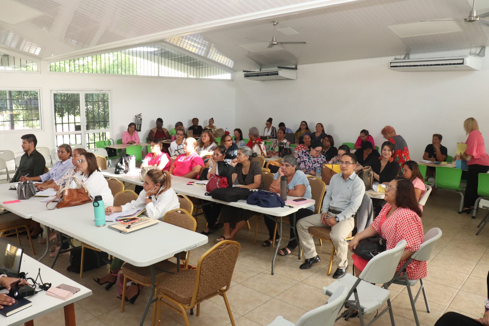 Directivas y docentes de ENSOR planifican inicio del año escolar 2024
