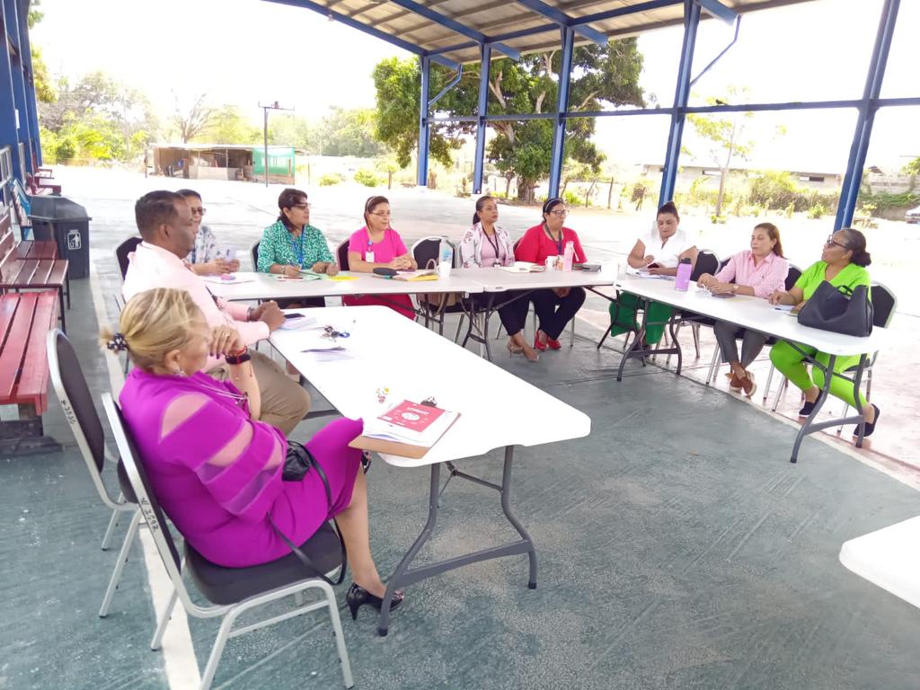 Autoridades del IPHE evalúan primera semana de clases 2024