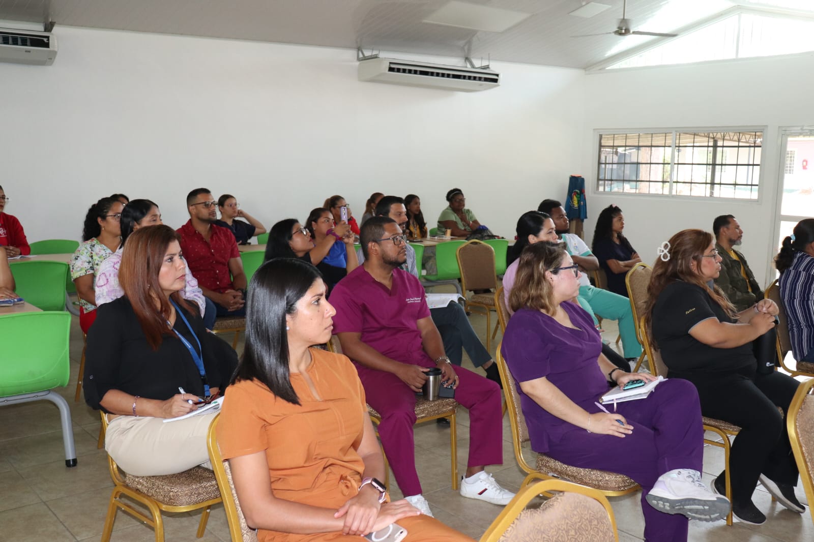 Especialistas se actualizan en el tema: EL Rol del Médico Fisiatra