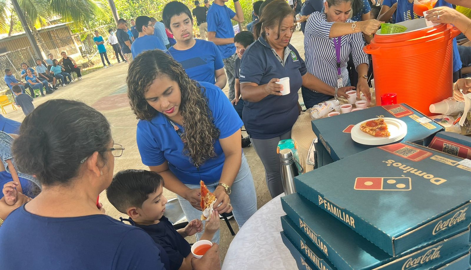 Estudiantes de Veraguas participan de actividad conmemorativa del Mes del Autismo