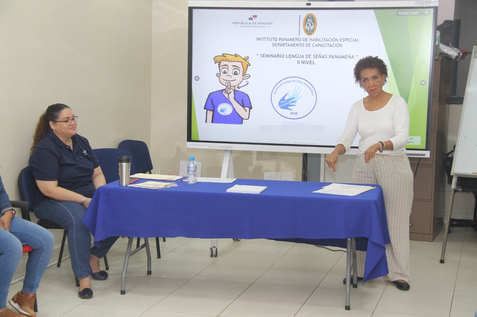 Culmina docencia taller de Lengua de Señas Panameñas Nivel 2