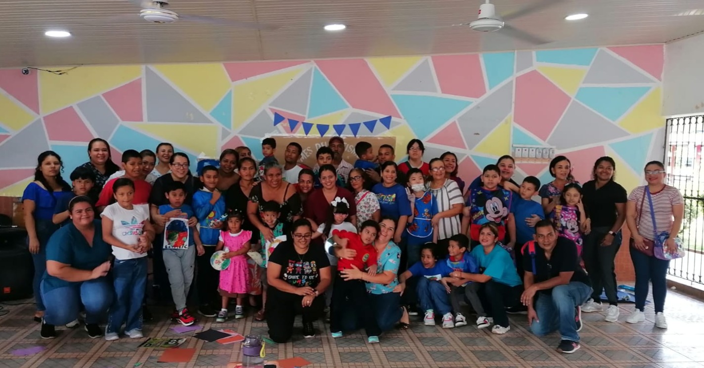 Estudiantes de Veraguas participan de taller de Arte Terapia
