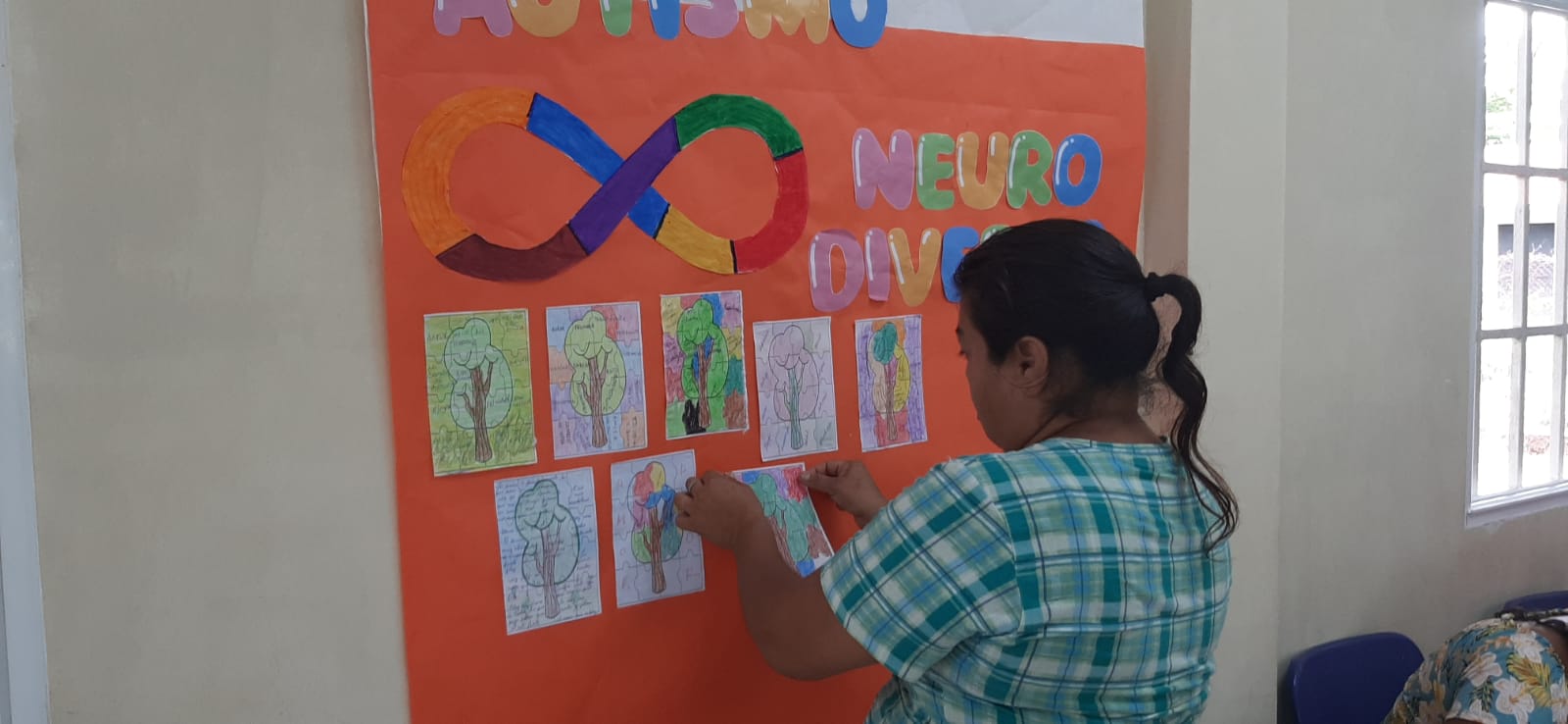 Padres de estudiantes con Autismo de Chepo reciben docencia