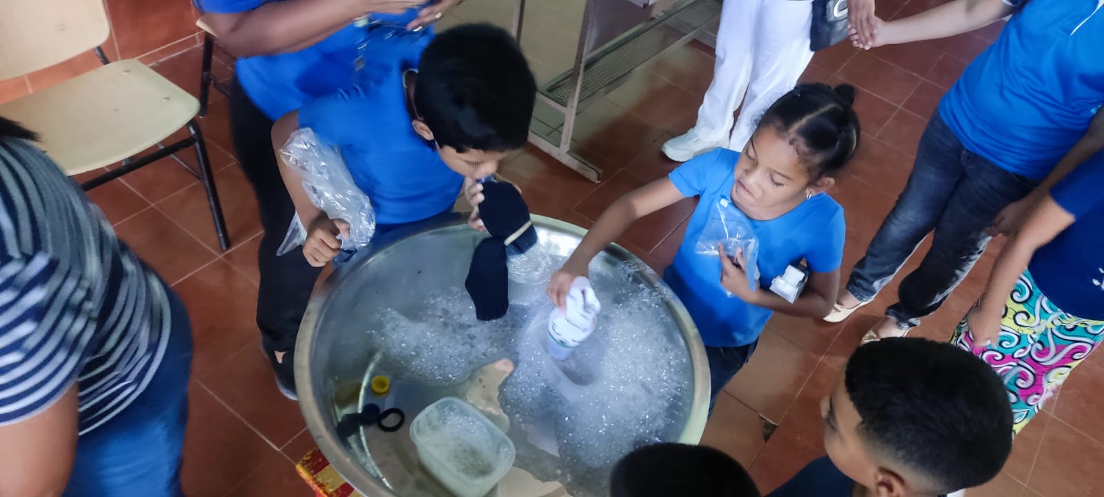 Estudiantes de Antón realizan actividades para la socialización y trabajo en equipo