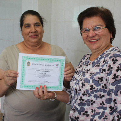 r-10-92f1cacc32010d4cd67939a6379aa1f3.jpg