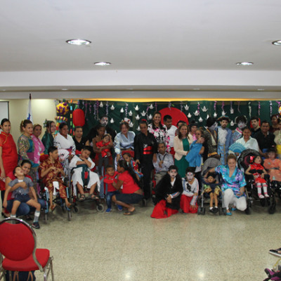 IMG_0802-2a18e447b7bf2f3bc6aba1fdf2ff020e.jpg