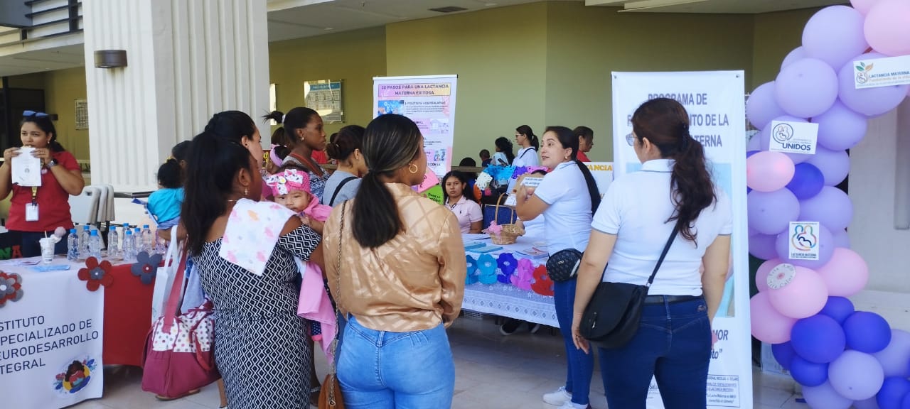 Estimuladores Tempranos realizan campaña de Lactancia Materna