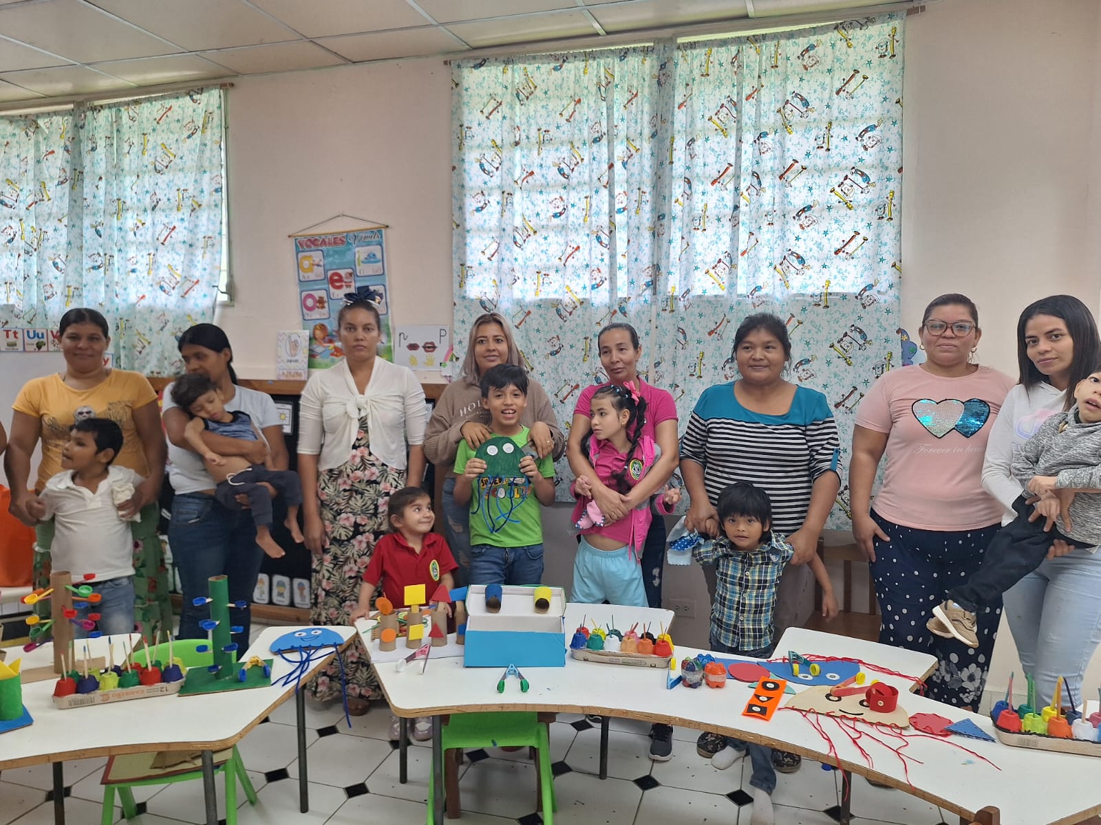 Taller: "Creando Juegos Didácticos Terapéuticos para el Desarrollo Infantil"