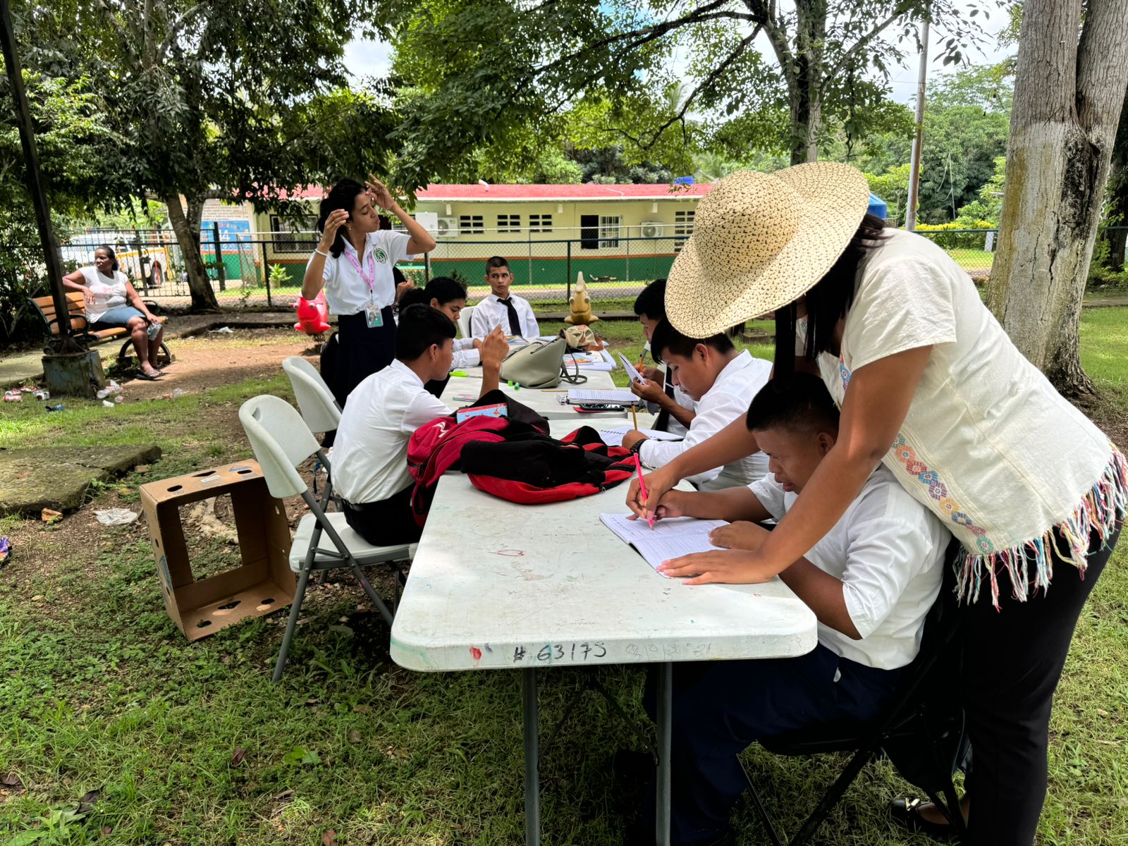 Estudiantes de CTI de Darién participan de taller al aire libre