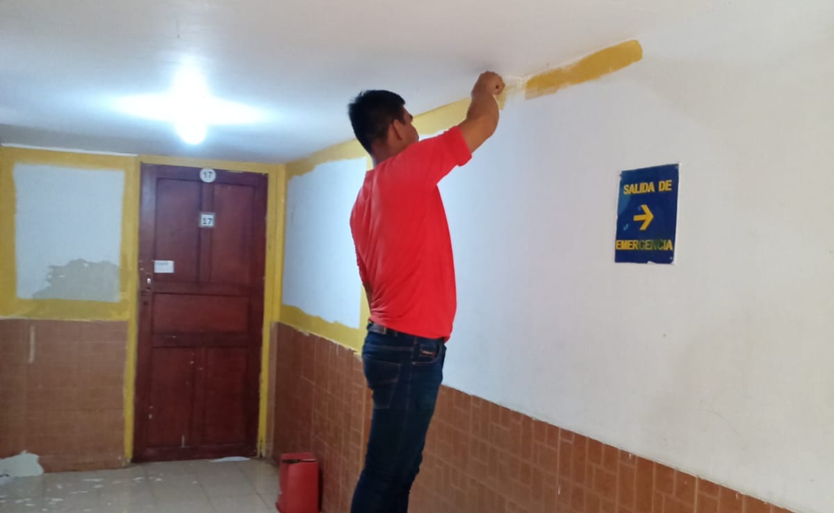 Realizan jornada de limpieza y mantenimiento en la sede de Veraguas