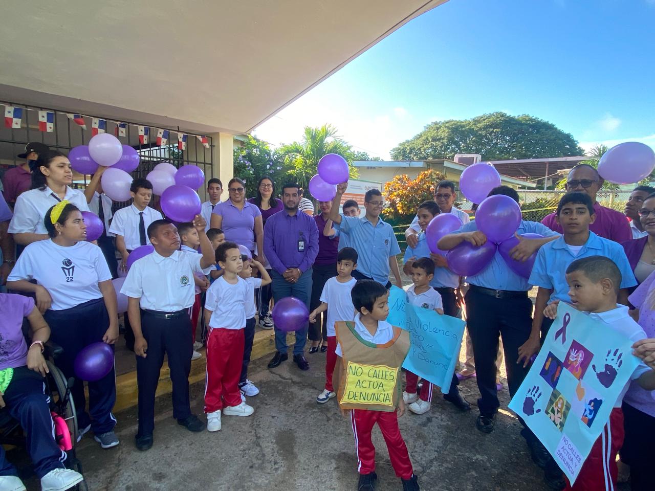 Conmemoración del Día Internacional de la Eliminación de la Violencia contra la Mujer en las sedes del IPHE