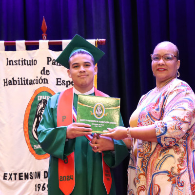 Sede de Colón - Graduación de Media