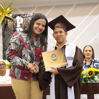 Sede de Tocumen - Graduación de Media