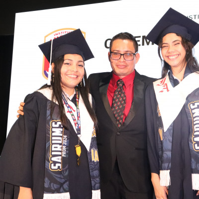 Instituto América . Graduación de Media