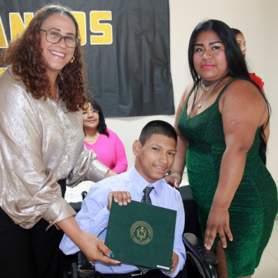 Programa de Parálisis Cerebral - Graduación de Premedia y Media