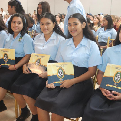 Sede de Veraguas - Graduación de Premedia