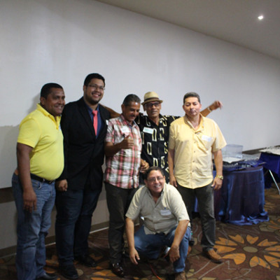 s-8-832f60293592cb84719c5464e0644c57.jpg
