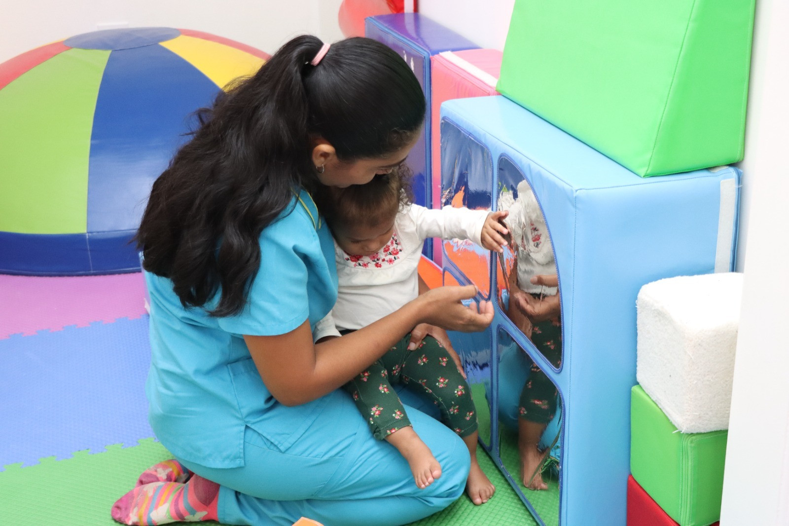 Servicio de Estimulación Multisensorial (SEMS): Una luz de esperanza para estudiantes con discapacidad en Panamá.