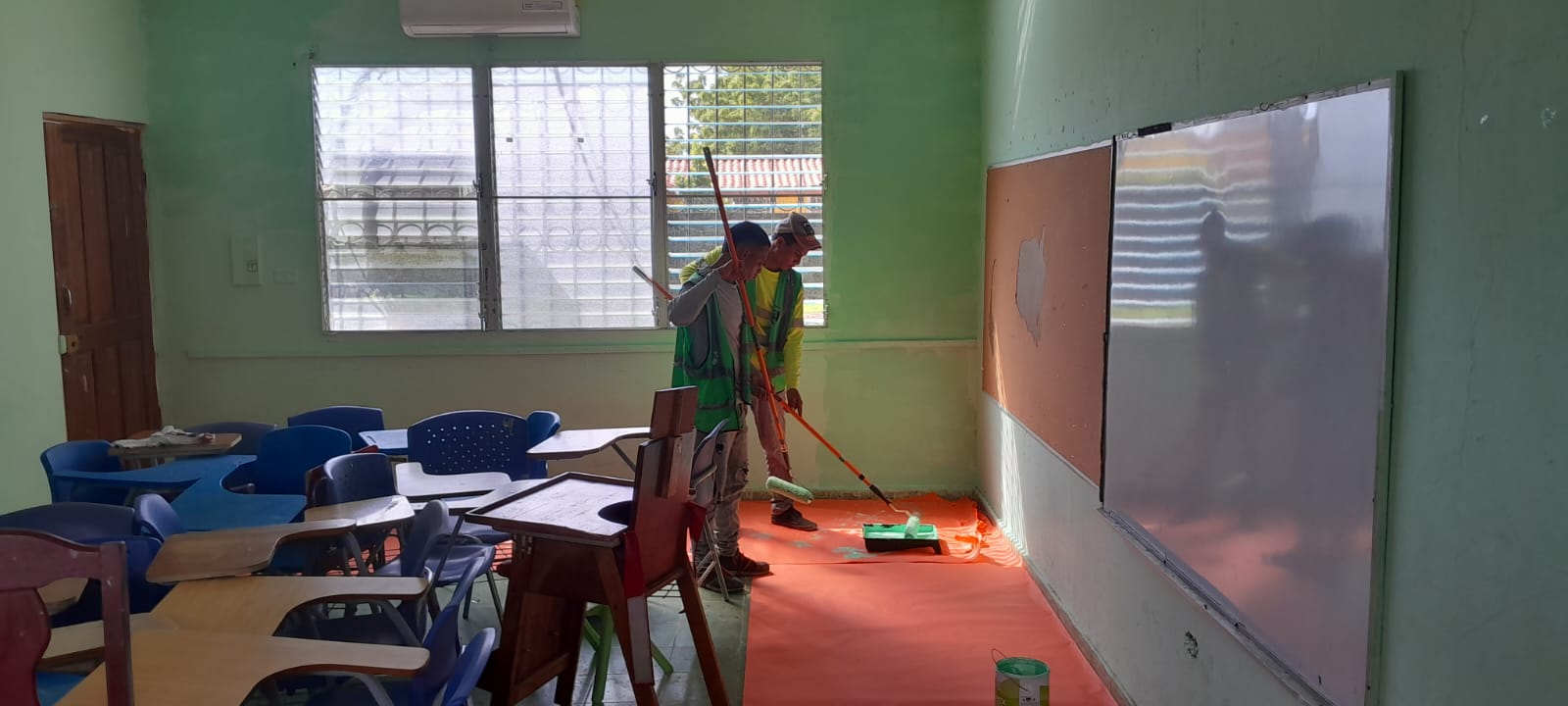 Trabajos de mantenimiento en Escuelas, Programas, Sedes y Módulos de todo el país