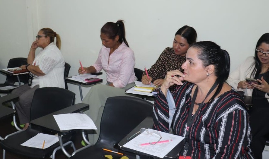 IPHE impulsa la educación emocional en su equipo de liderazgo.