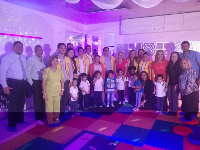 Club Activo 20-30 entrega primera Aula Multisensorial al IPHE