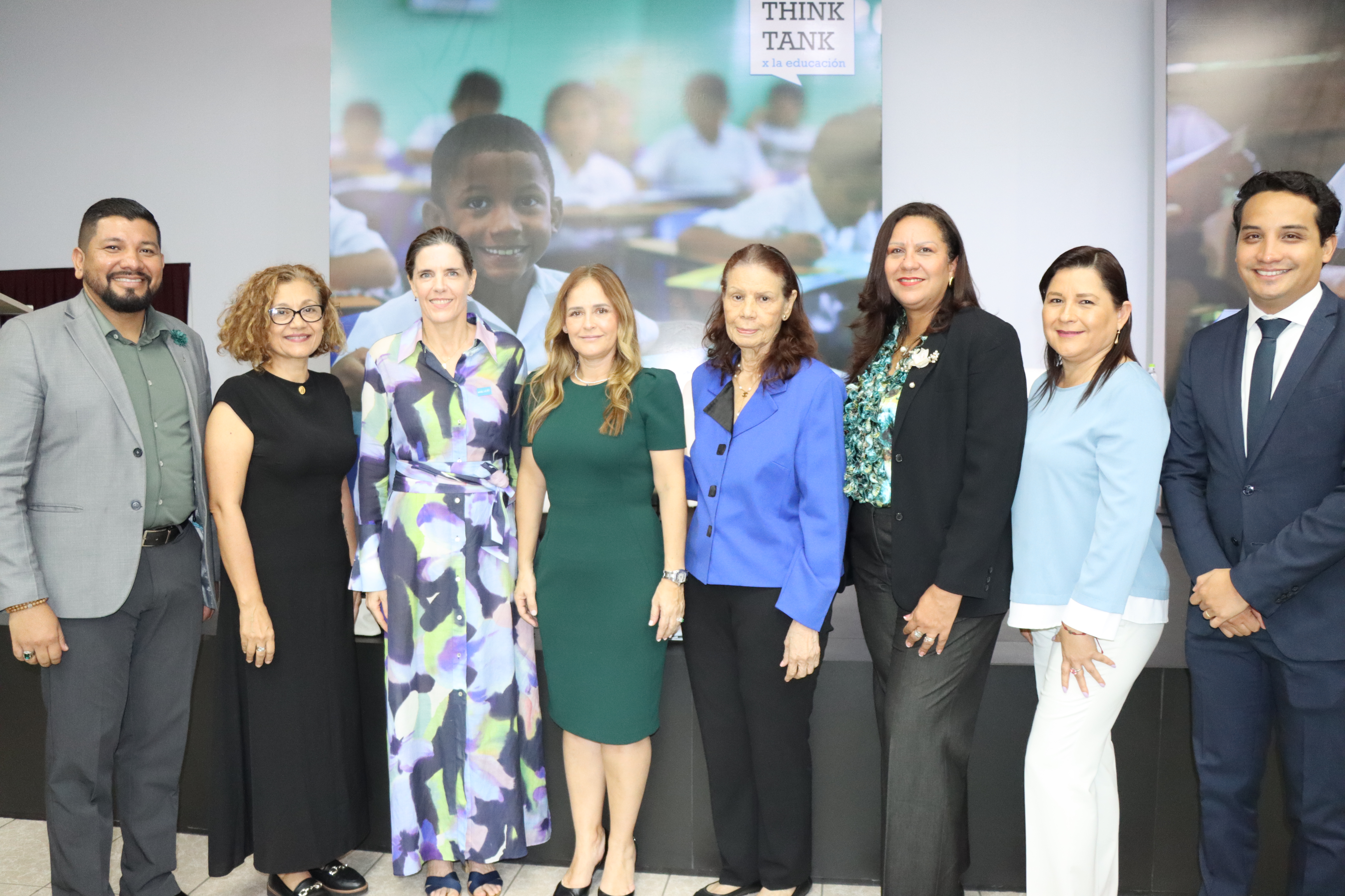 IPHE participa en el lanzamiento de “Think Tank”: Un llamado a la unión por una educación de calidad en Panamá