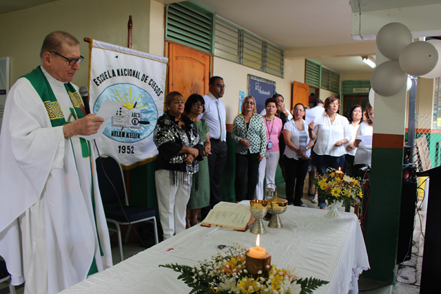 Escuela Helen Keller celebra sus 65 años de aniversario