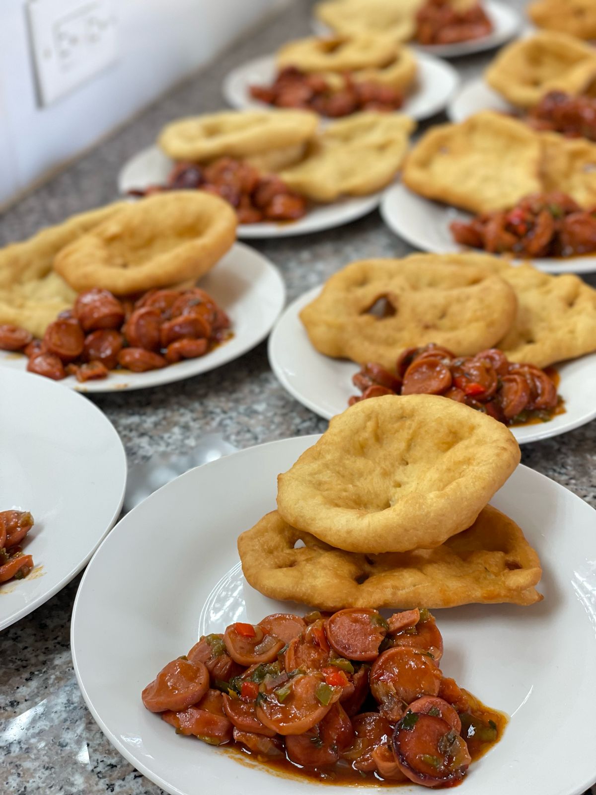 Alumnos del CEVET preparan desayuno típico panameño