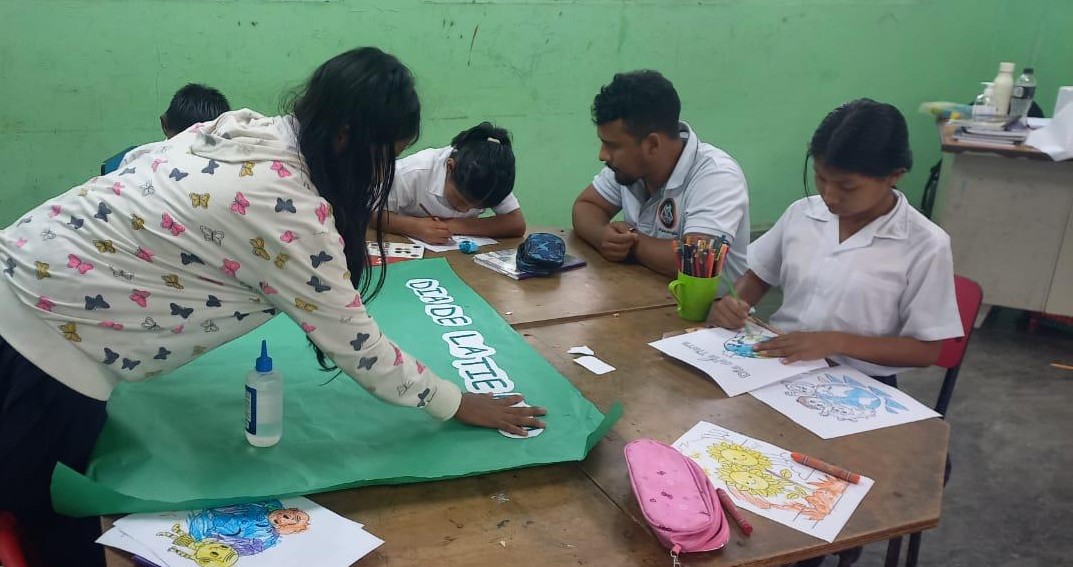 Bocas del Toro: Estudiantes Celebran el Día de la Tierra con un Taller de Concientización