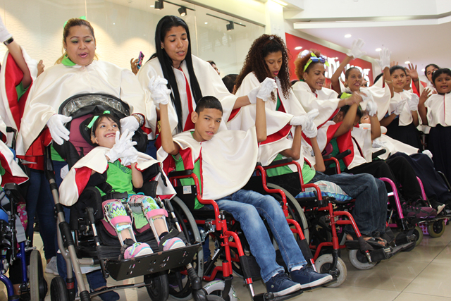 Promueven derechos de las personas con parálisis cerebral con evento inclusivo