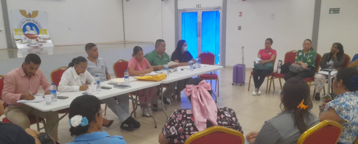 IPHE Herrera Refuerza la Formación de Docentes en Educación regular