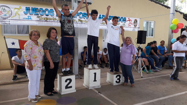 Realizan III Juegos Adaptados en IPHE de Herrera y Veraguas