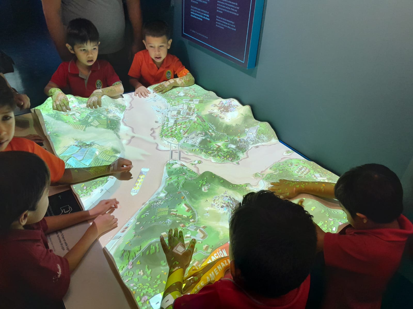 Grupos del Parvulario recorren museo interactivo del canal de Veraguas