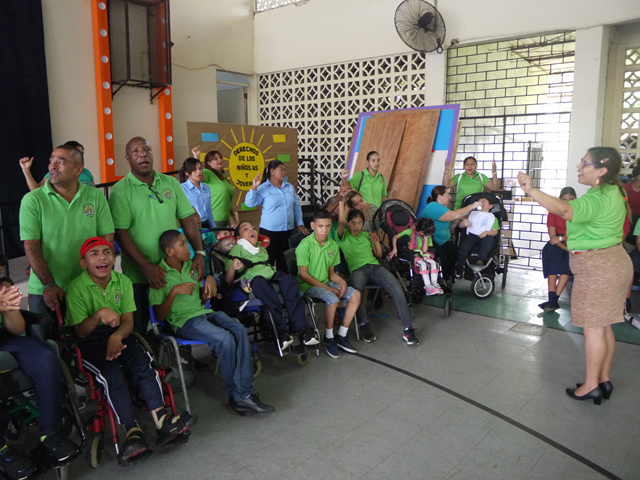 Coro “Resiliencias” ensaya popular tema mexicano