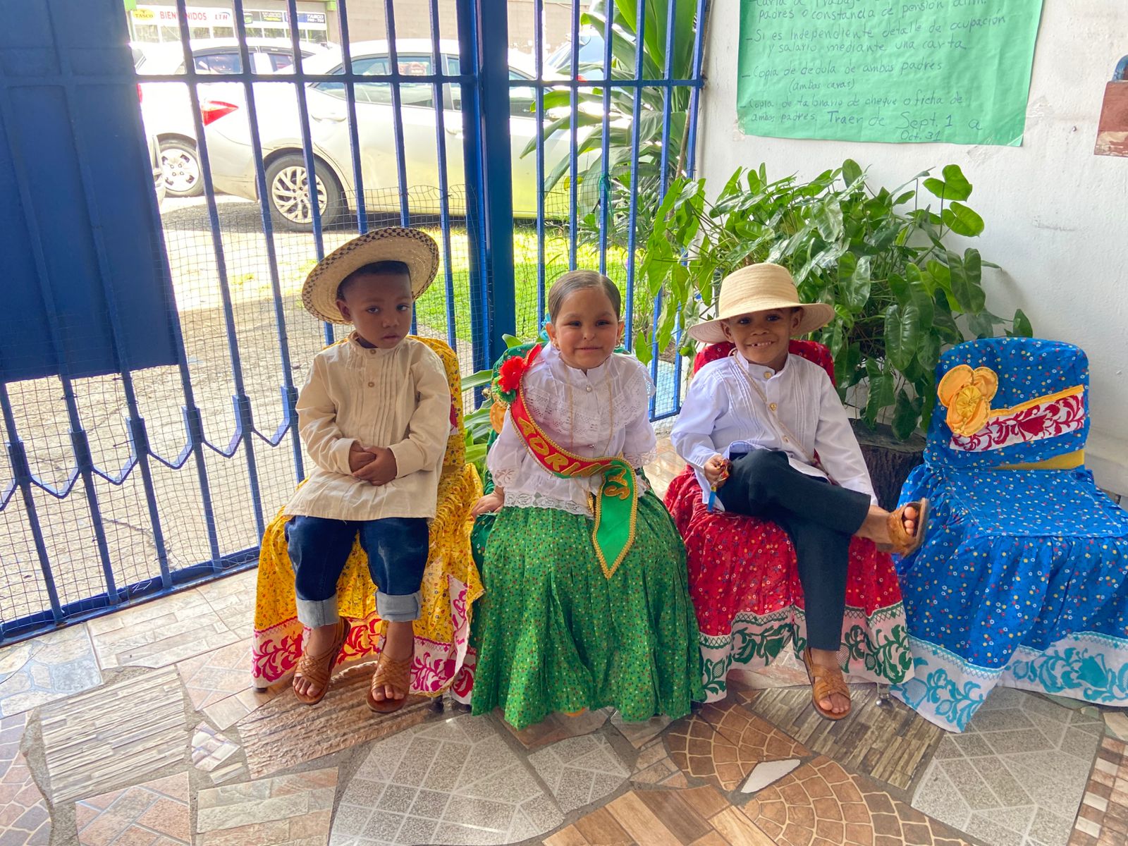 Estudiantes de inclusión del PEP celebran la Semana del Campesino