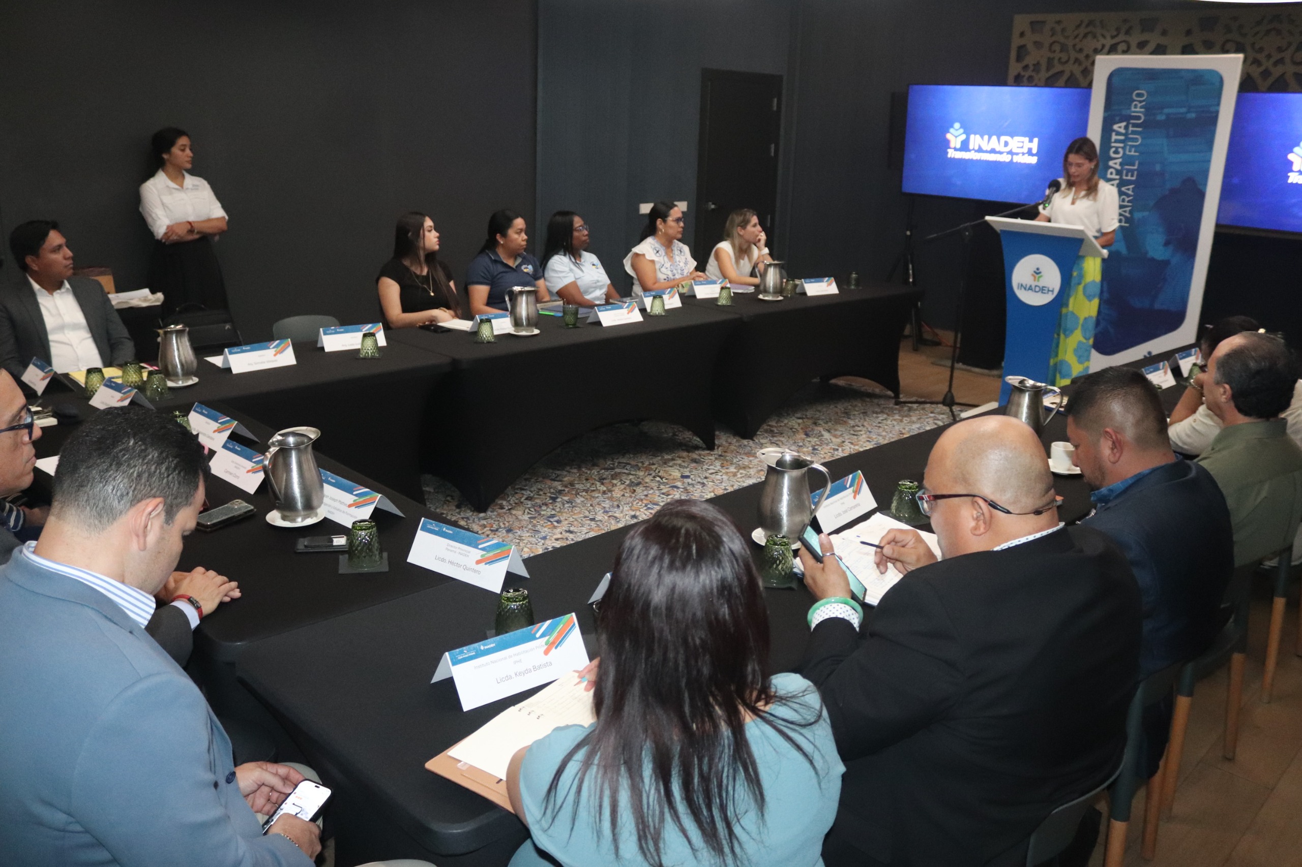 IPHE participa en jornada técnica del proyecto “INADEH Azul” orientada a la inclusión laboral